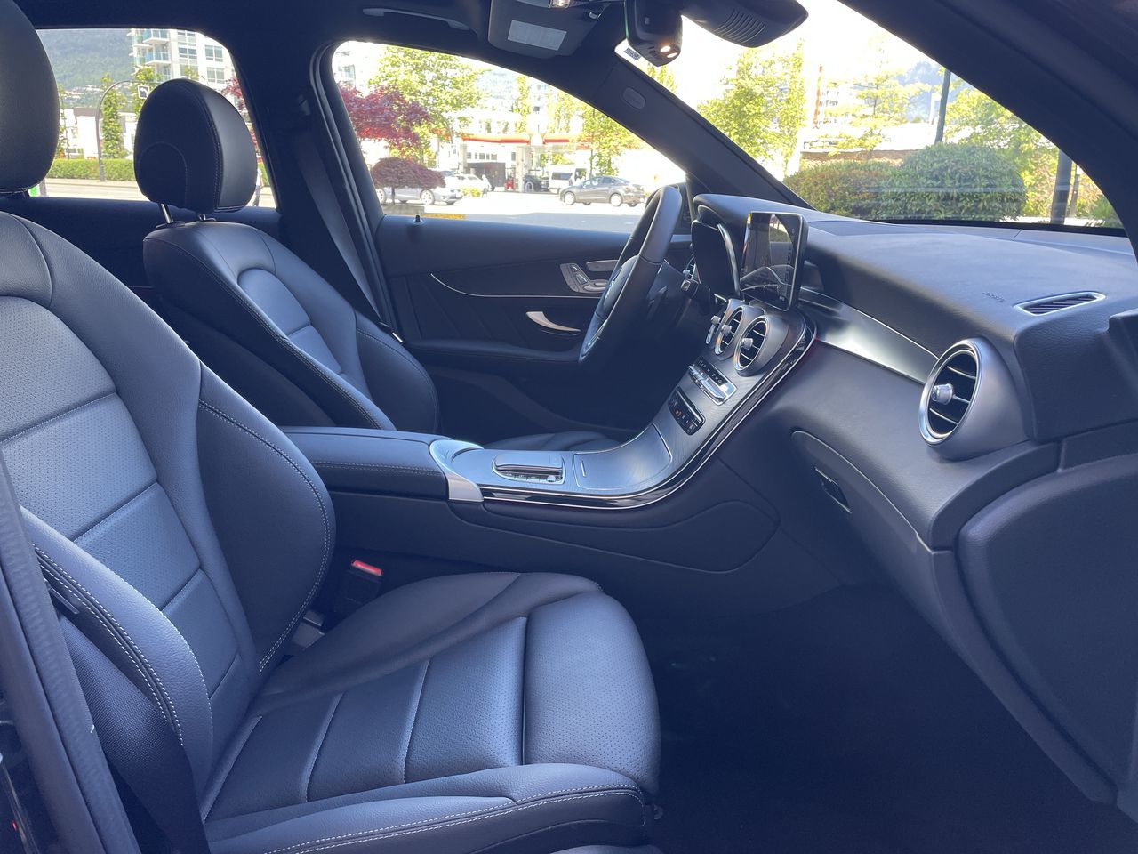 Mercedes-Benz GLC300  2022 à Vancouver, Colombie-Britannique