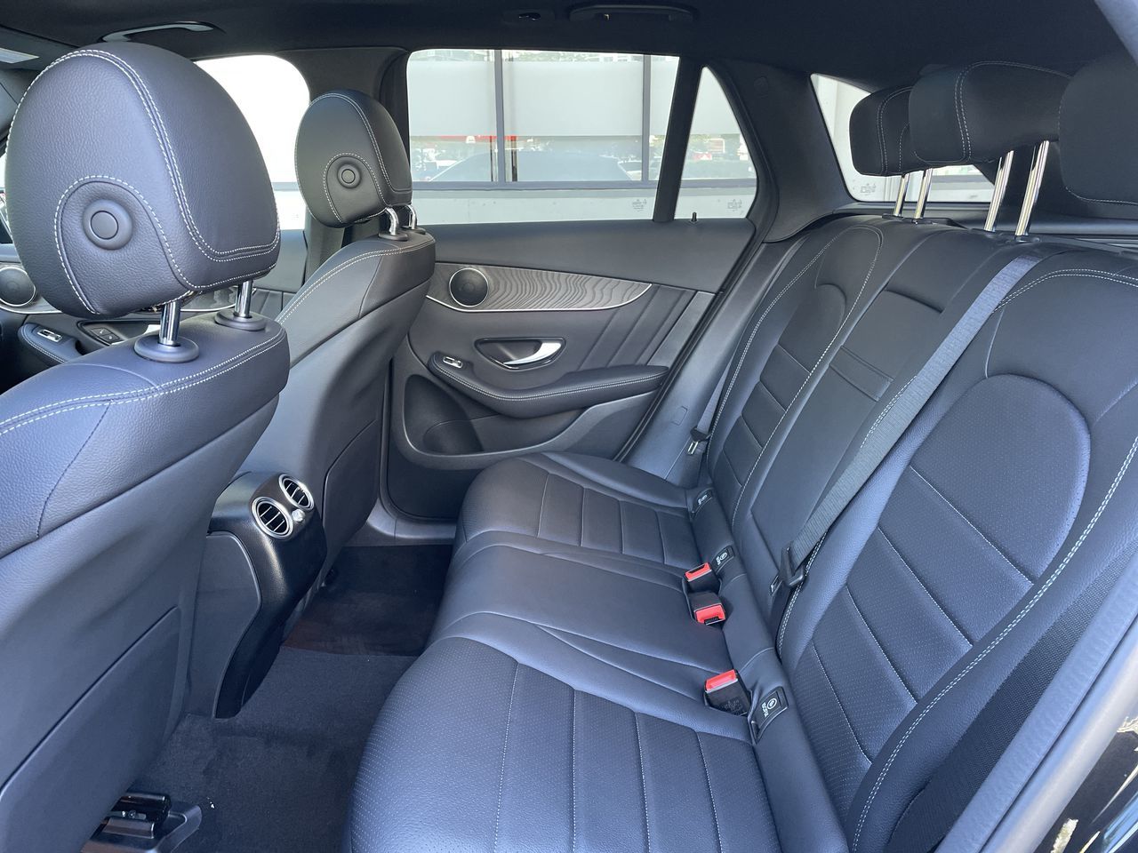 Mercedes-Benz GLC300  2022 à Vancouver, Colombie-Britannique