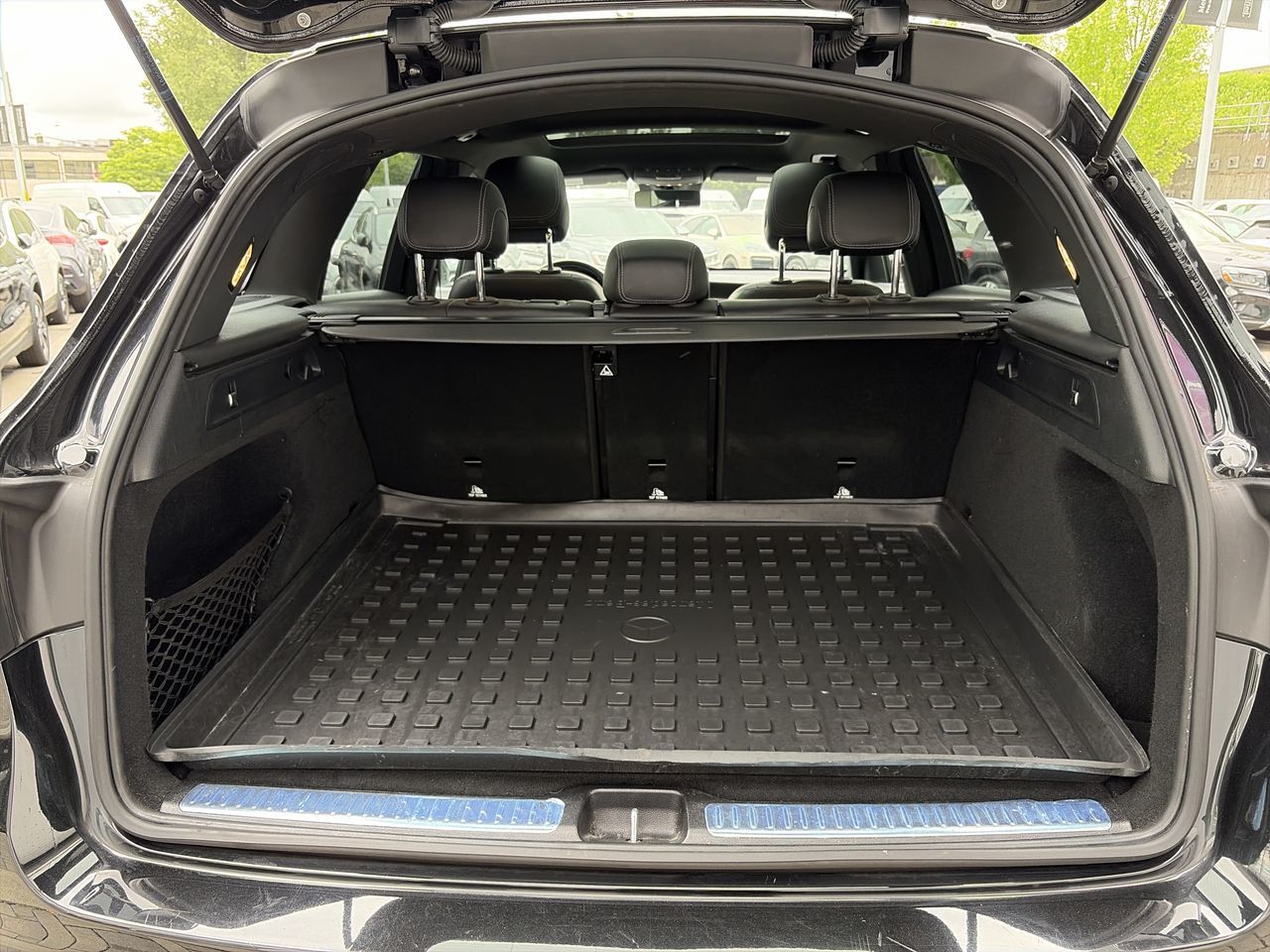 2022 Mercedes-Benz GLC300