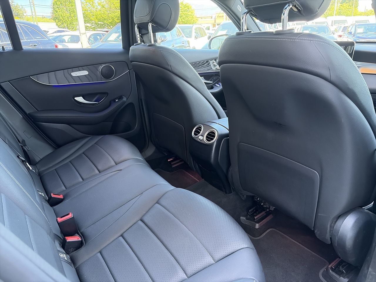 2022 Mercedes-Benz GLC300