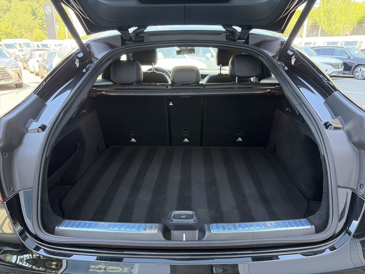 2022 Mercedes-Benz GLC300