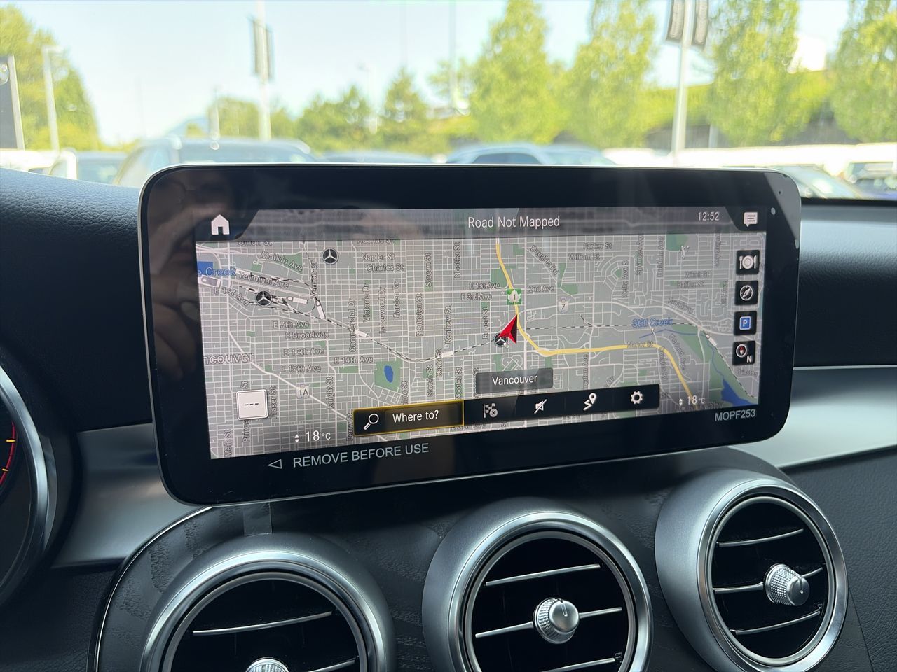 2022  GLC300