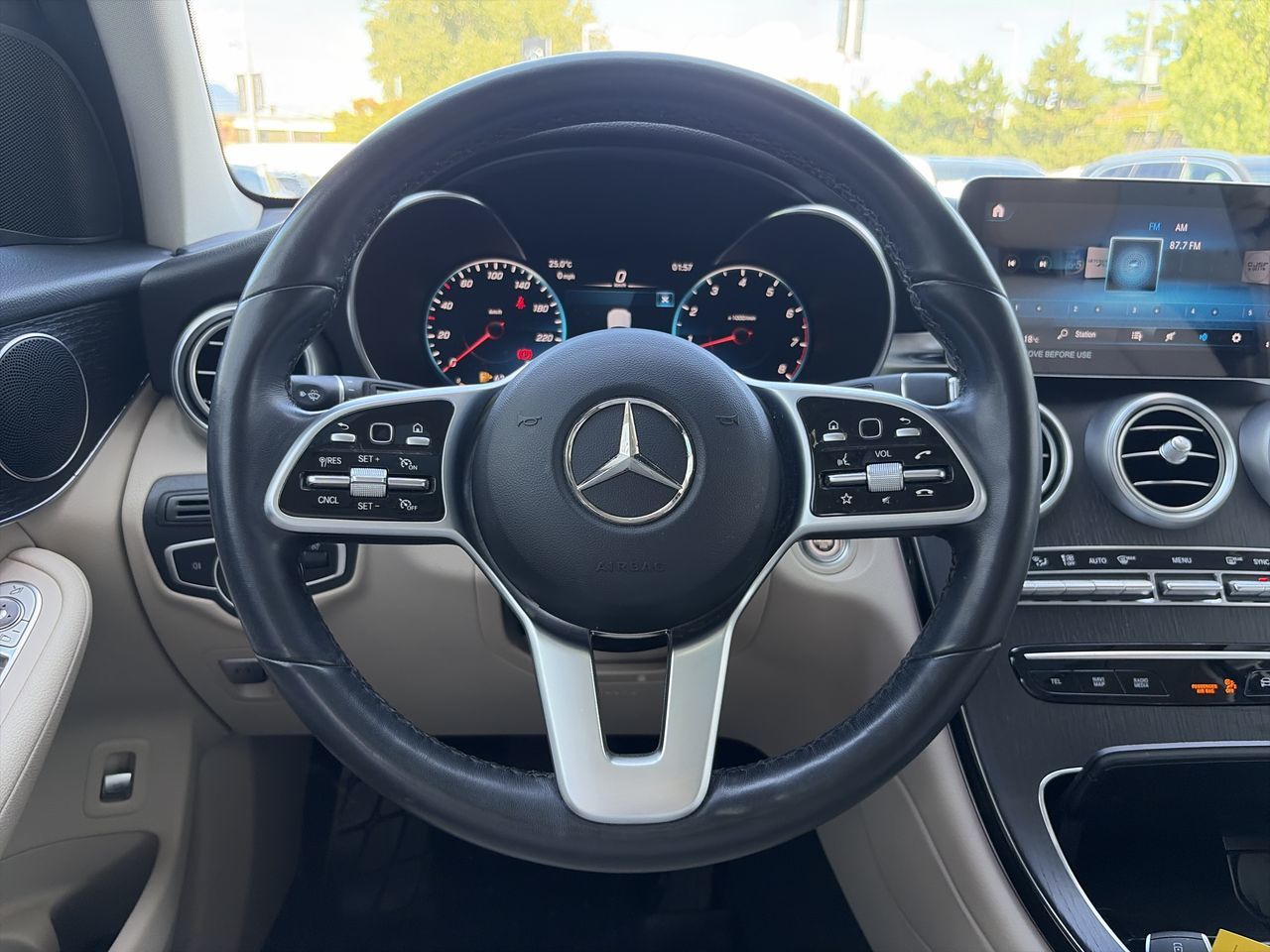 2022 Mercedes-Benz GLC300