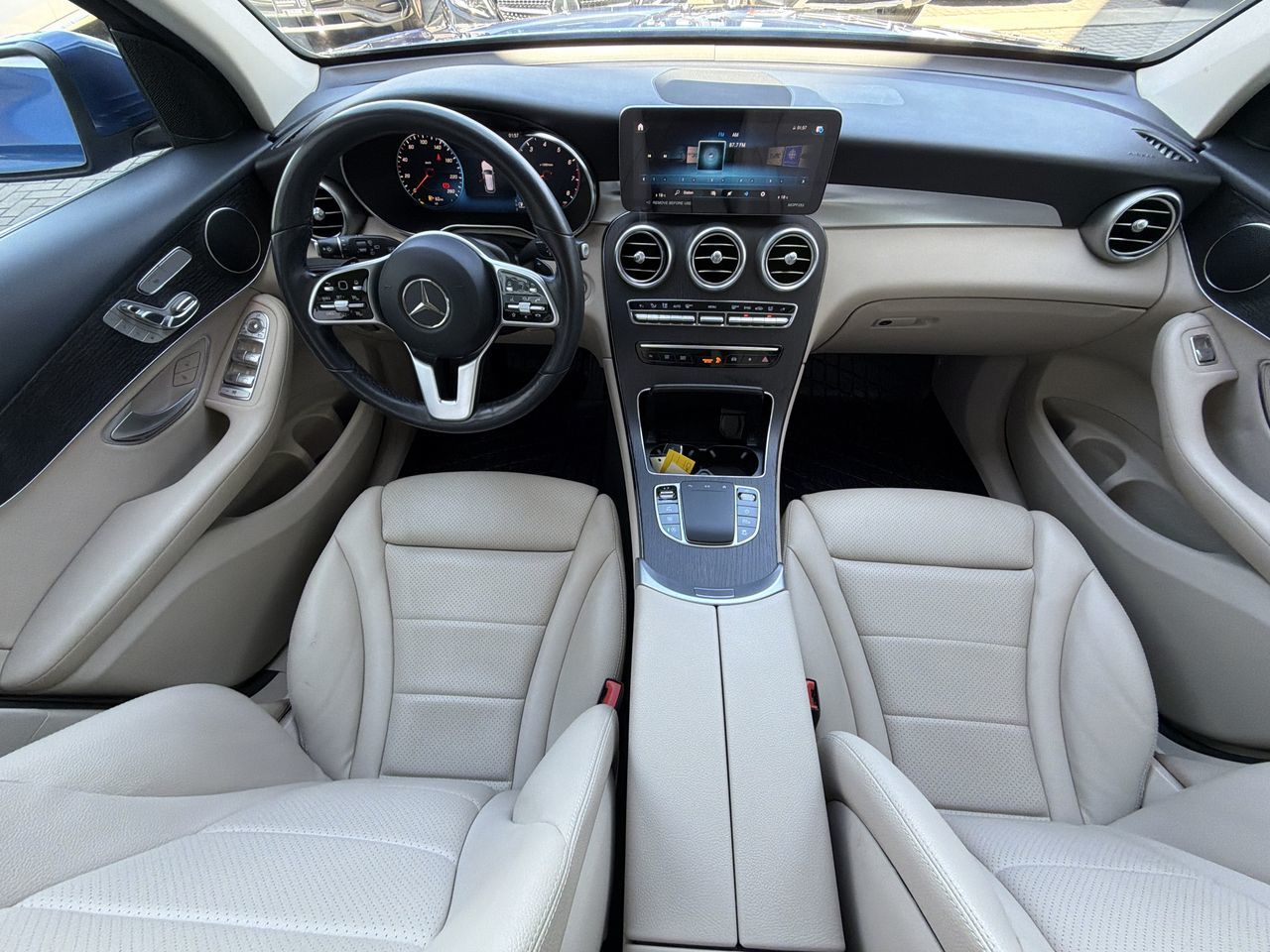 2022 Mercedes-Benz GLC300