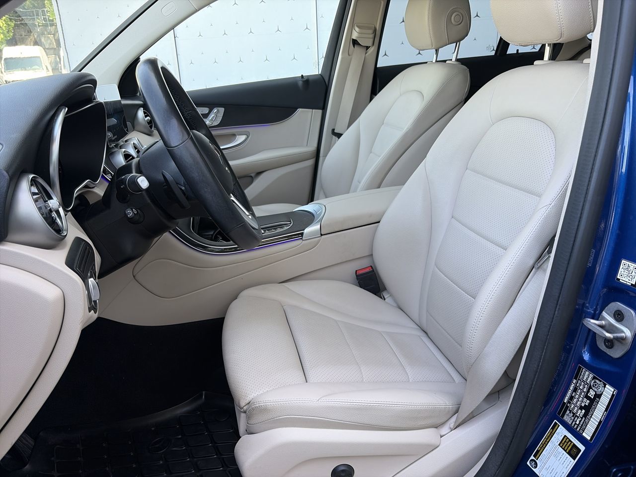 2022 Mercedes-Benz GLC300