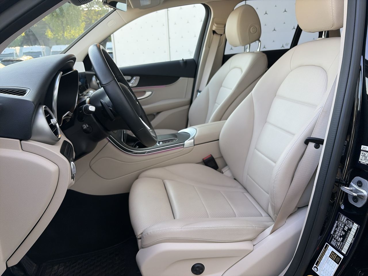 2022 Mercedes-Benz GLC300