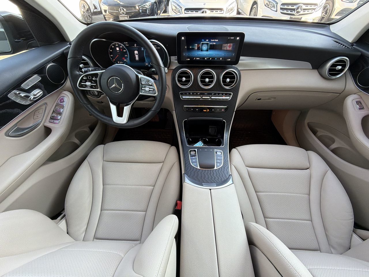 2022 Mercedes-Benz GLC300