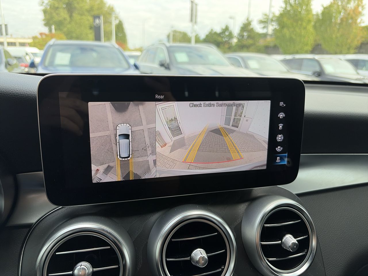 2022 Mercedes-Benz GLC300