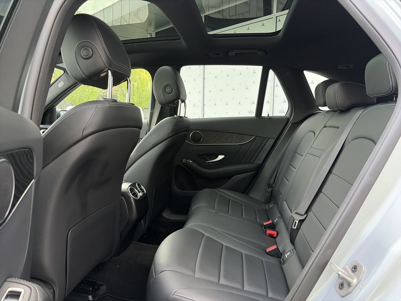 2022 Mercedes-Benz GLC300
