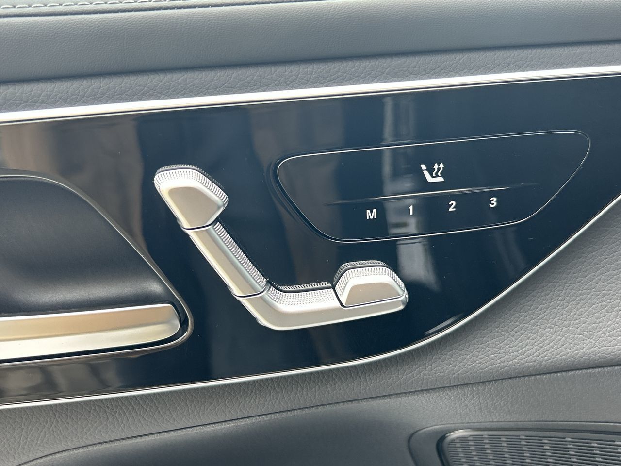 2023 Mercedes-Benz GLC300 in Vancouver, British Columbia