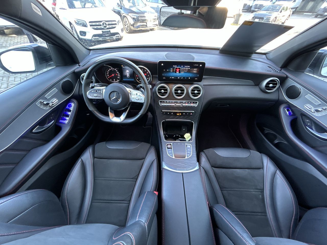 2023 Mercedes-Benz GLC300