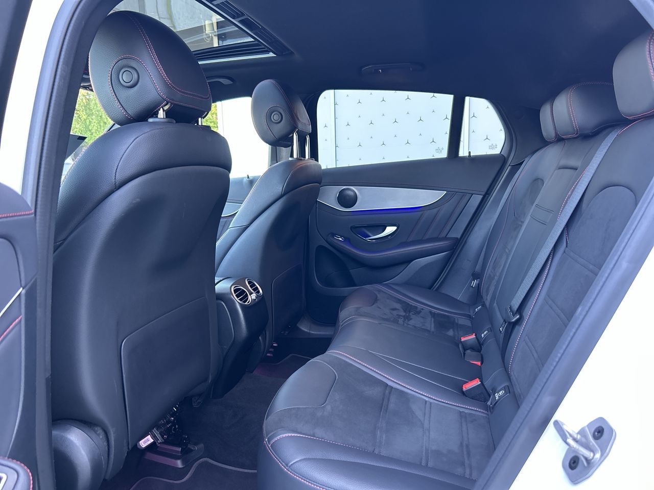 2023 Mercedes-Benz GLC300