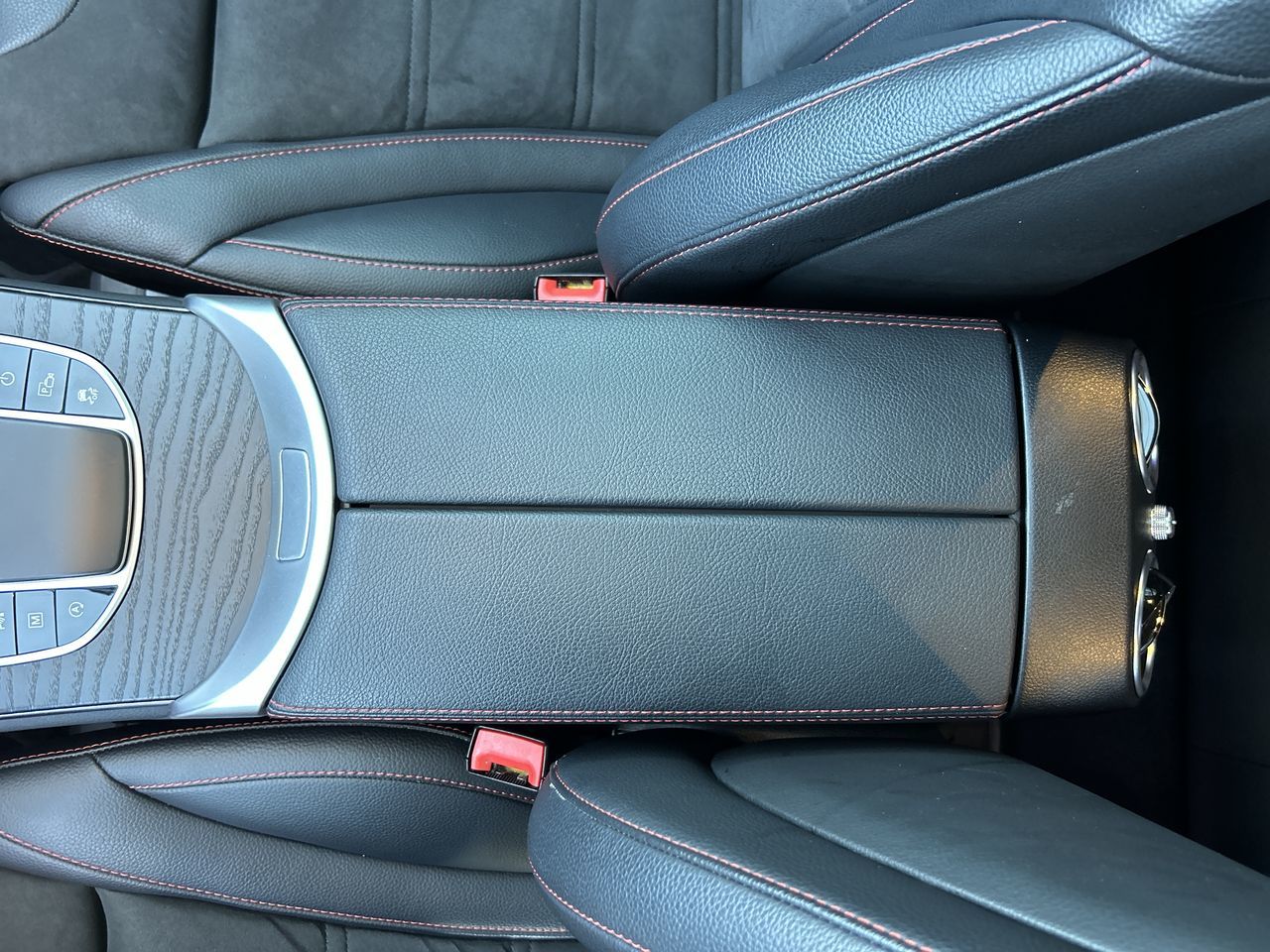 2023 Mercedes-Benz GLC300