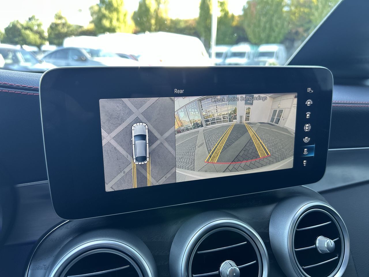 2023 Mercedes-Benz GLC300