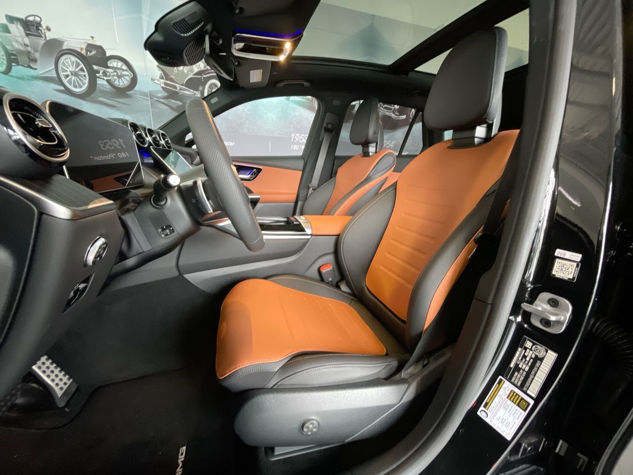 2023  GLC300