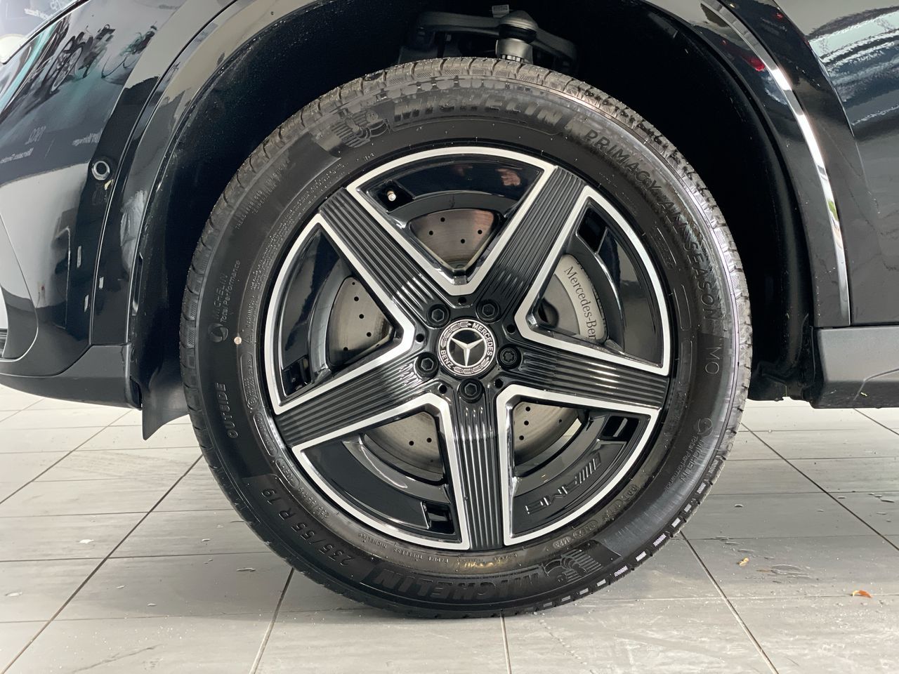 2023  GLC300