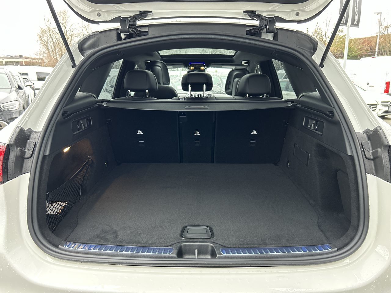 2025 Mercedes-Benz GLC300 in Vancouver, British Columbia