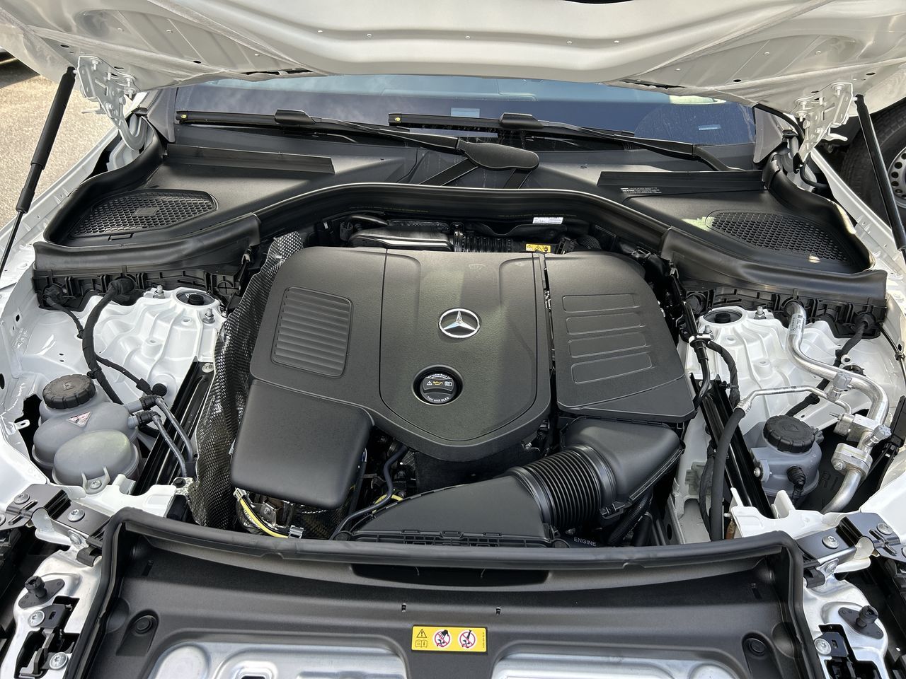 Mercedes-Benz GLC300  2025 à Vancouver, Colombie-Britannique