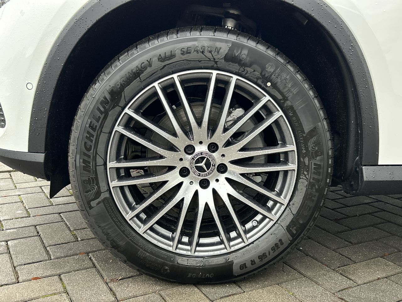 2025 Mercedes-Benz GLC300 in Vancouver, British Columbia