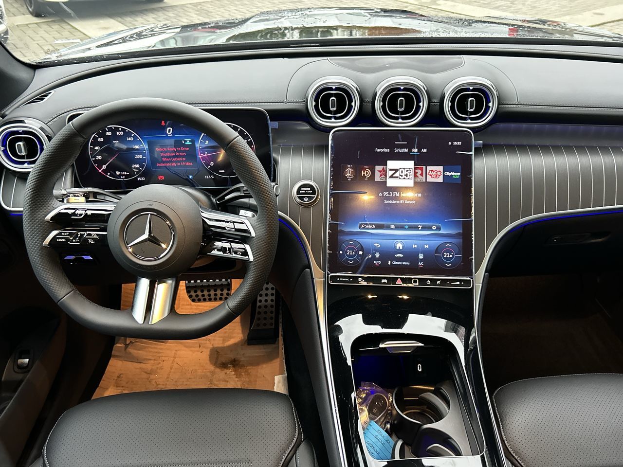 2025 Mercedes-Benz GLC300 in Vancouver, British Columbia