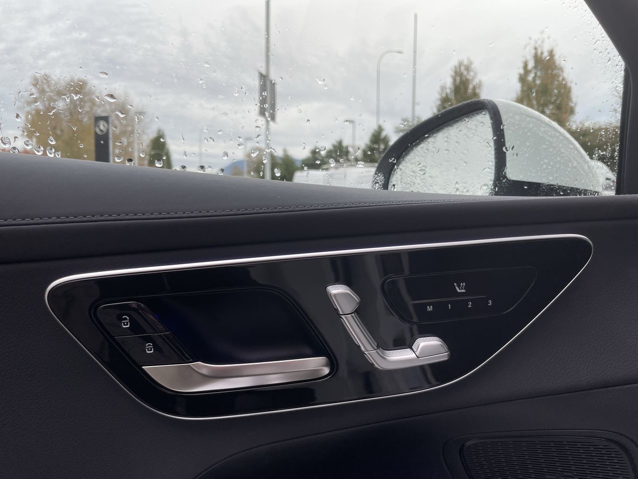 Mercedes-Benz GLC300  2025 à Vancouver, Colombie-Britannique