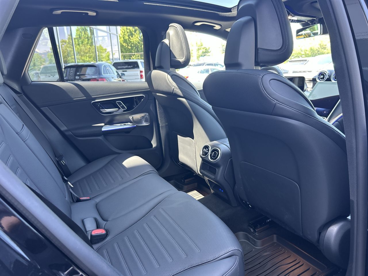 2025 Mercedes-Benz GLC300 in Vancouver, British Columbia