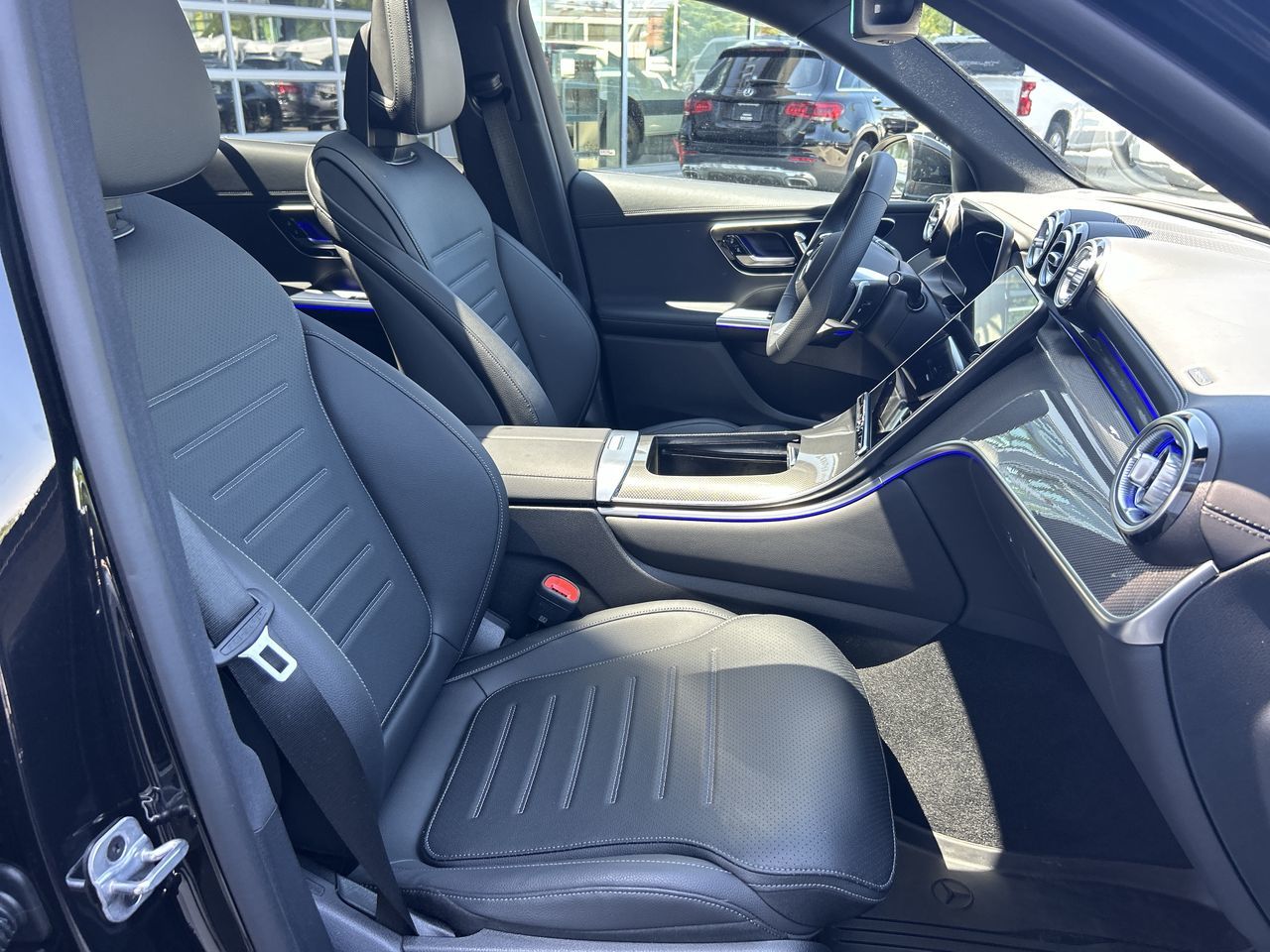 2025 Mercedes-Benz GLC300 in Vancouver, British Columbia