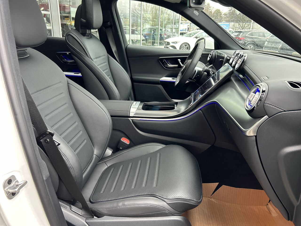 2025 Mercedes-Benz GLC300 in Vancouver, British Columbia