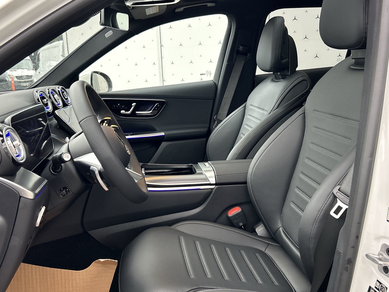 2025 Mercedes-Benz GLC300 in Vancouver, British Columbia