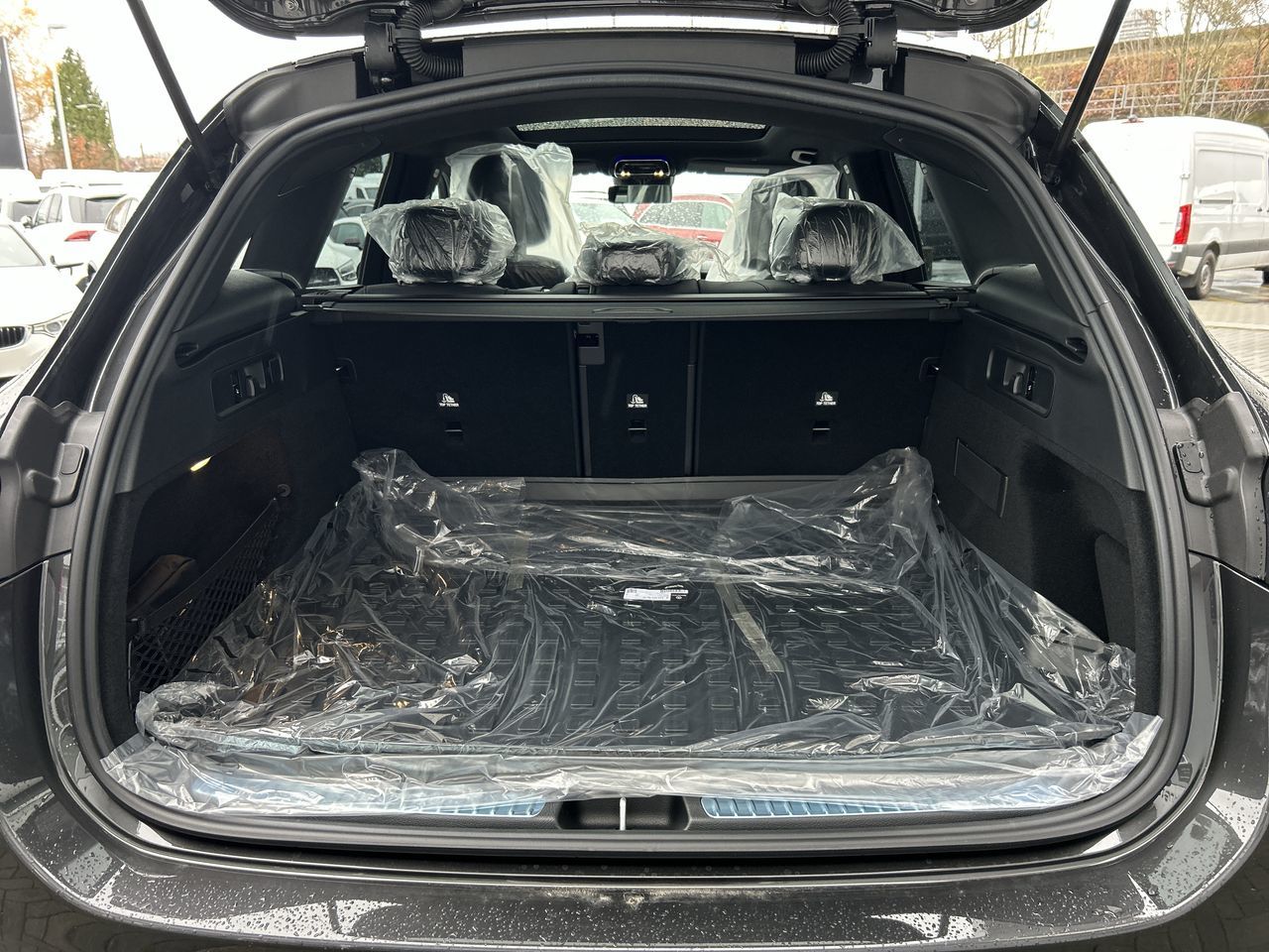 2026 Mercedes-Benz GLC in Vancouver, British Columbia