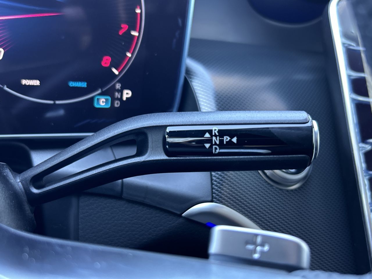 2026 Mercedes-Benz GLC300