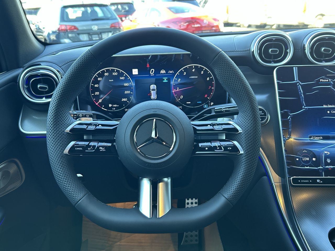 2026 Mercedes-Benz GLC300