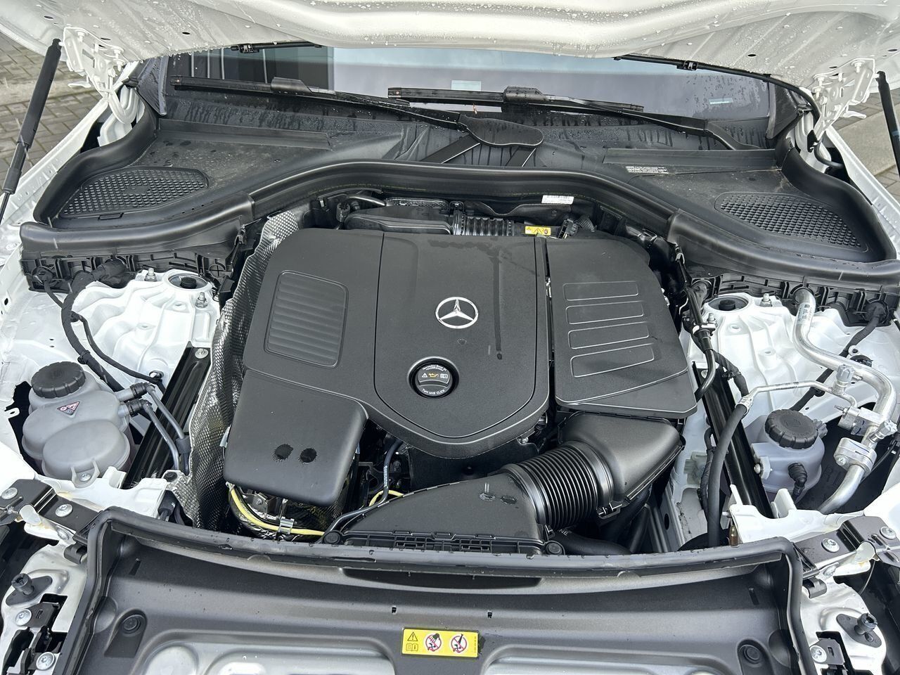 2026 Mercedes-Benz GLC