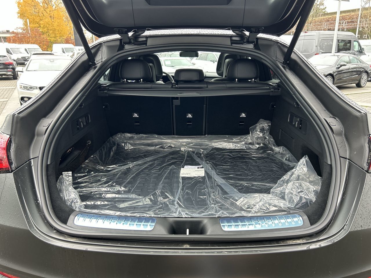 2026 Mercedes-Benz GLC300 in Vancouver, British Columbia