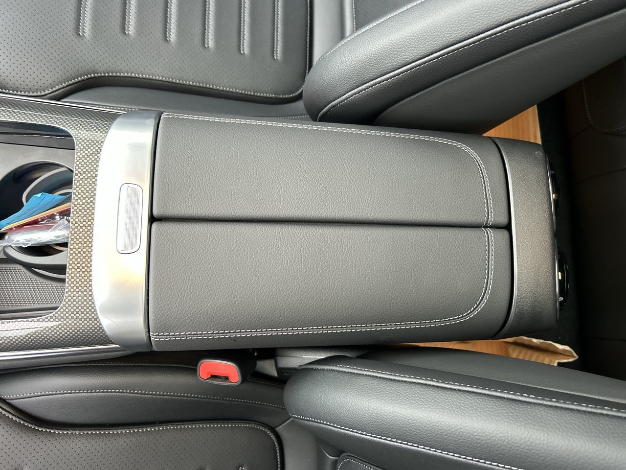 2026 Mercedes-Benz GLC300 in Vancouver, British Columbia