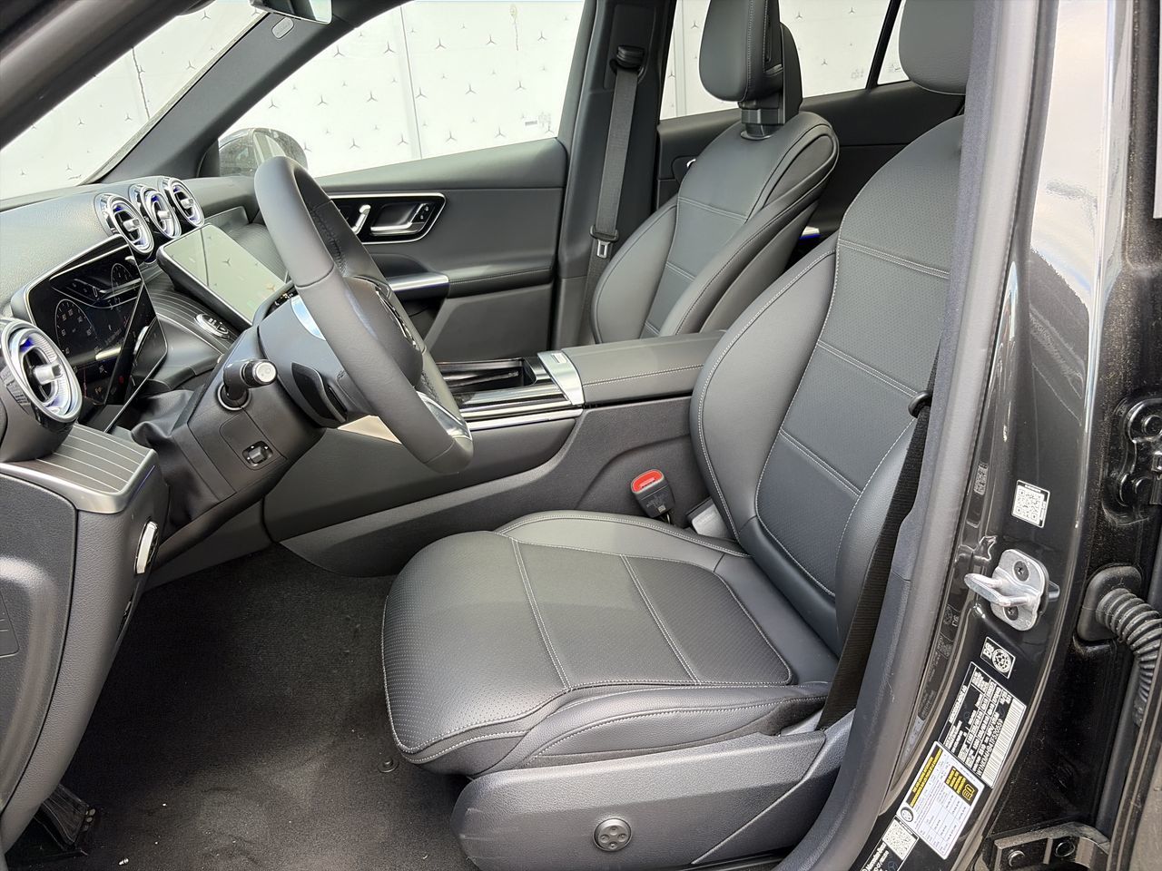 2026 Mercedes-Benz GLC in Vancouver, British Columbia