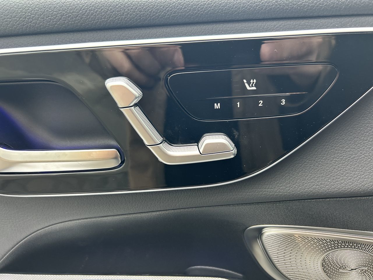 2026  GLC300