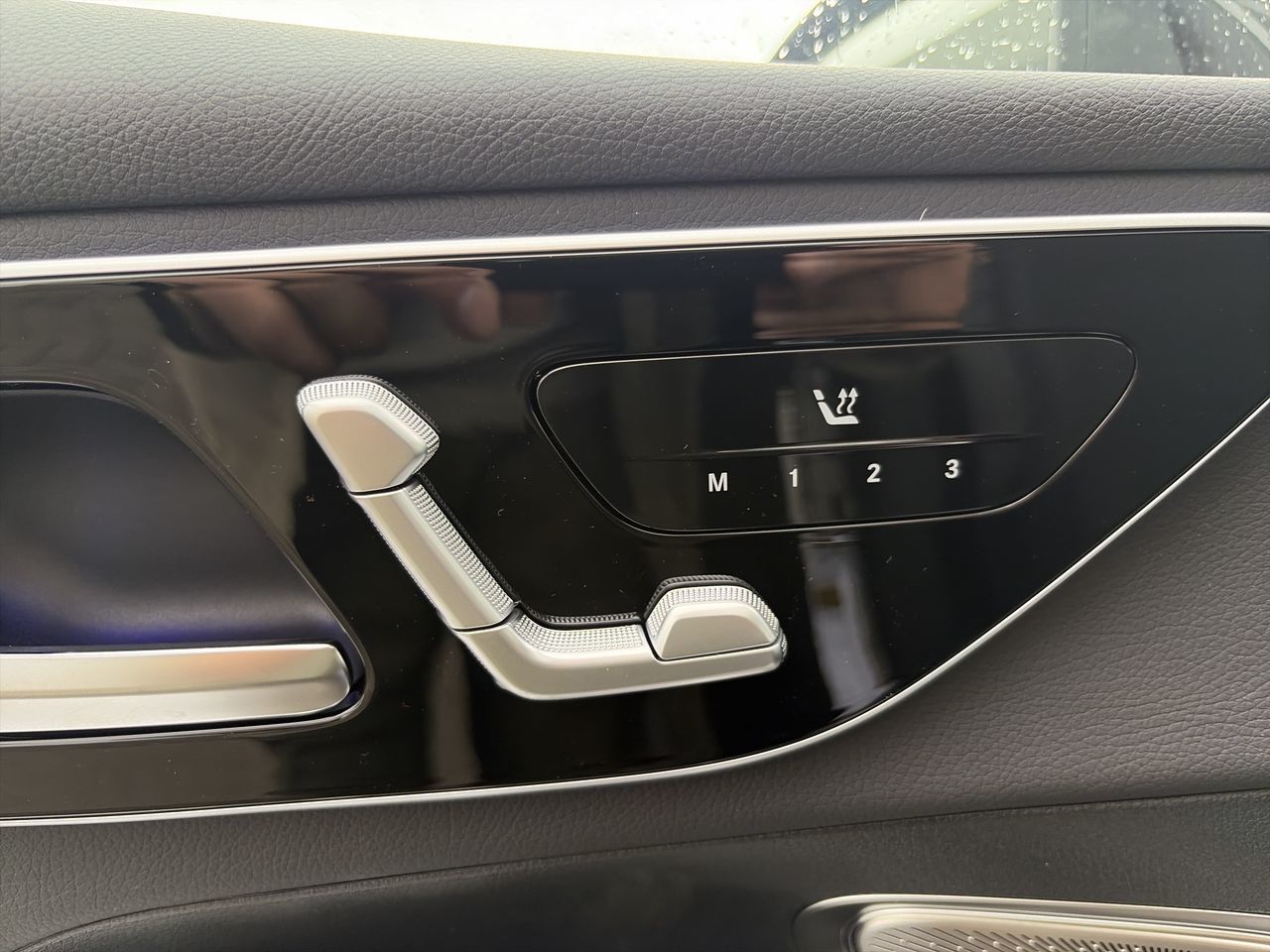 2027 Mercedes-Benz GLC