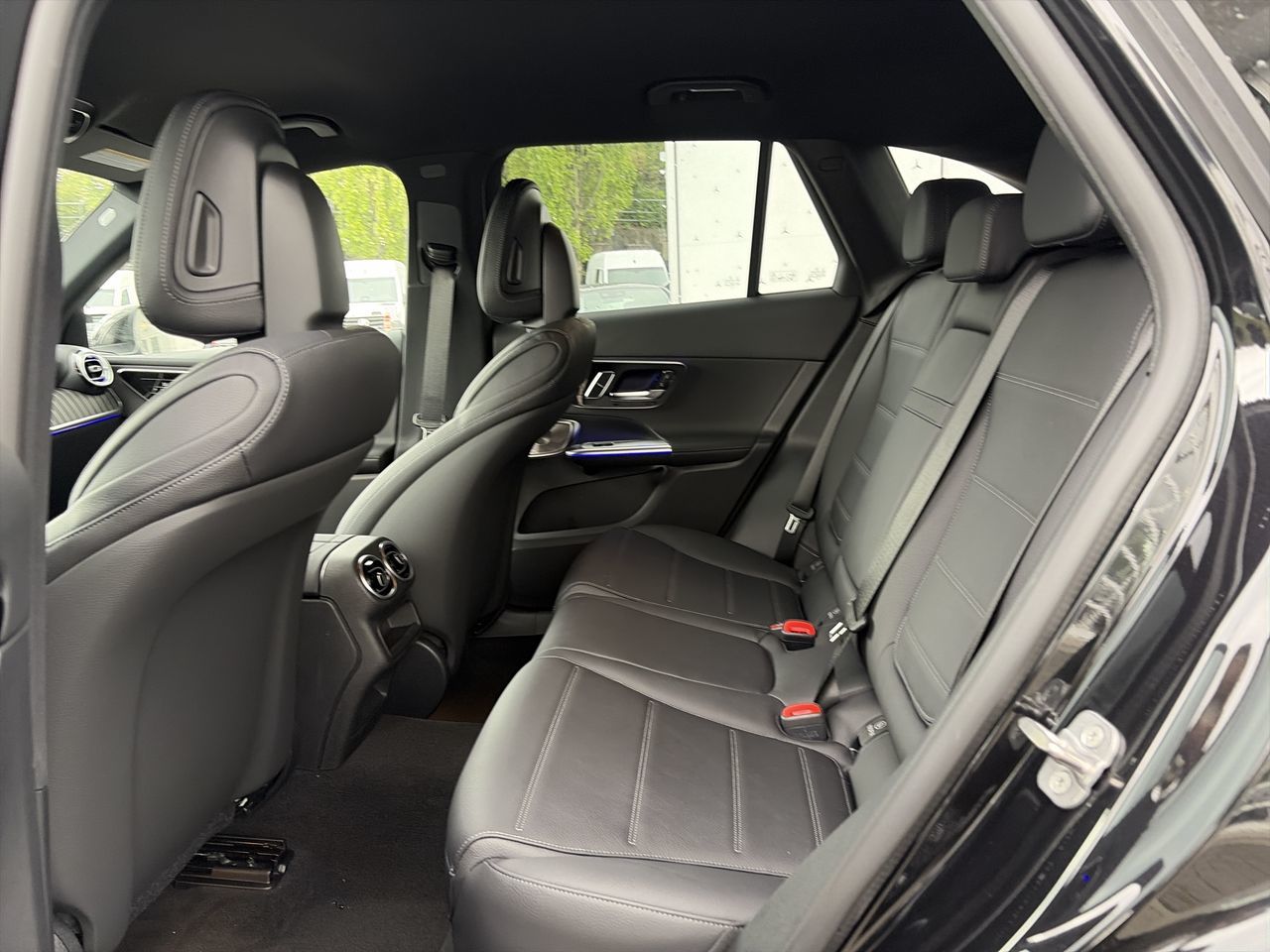 2027 Mercedes-Benz GLC