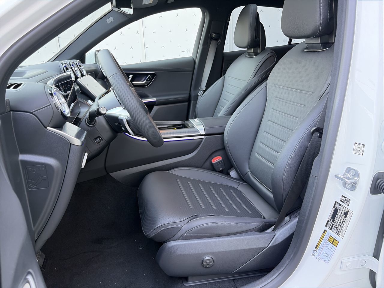 2027 Mercedes-Benz GLC