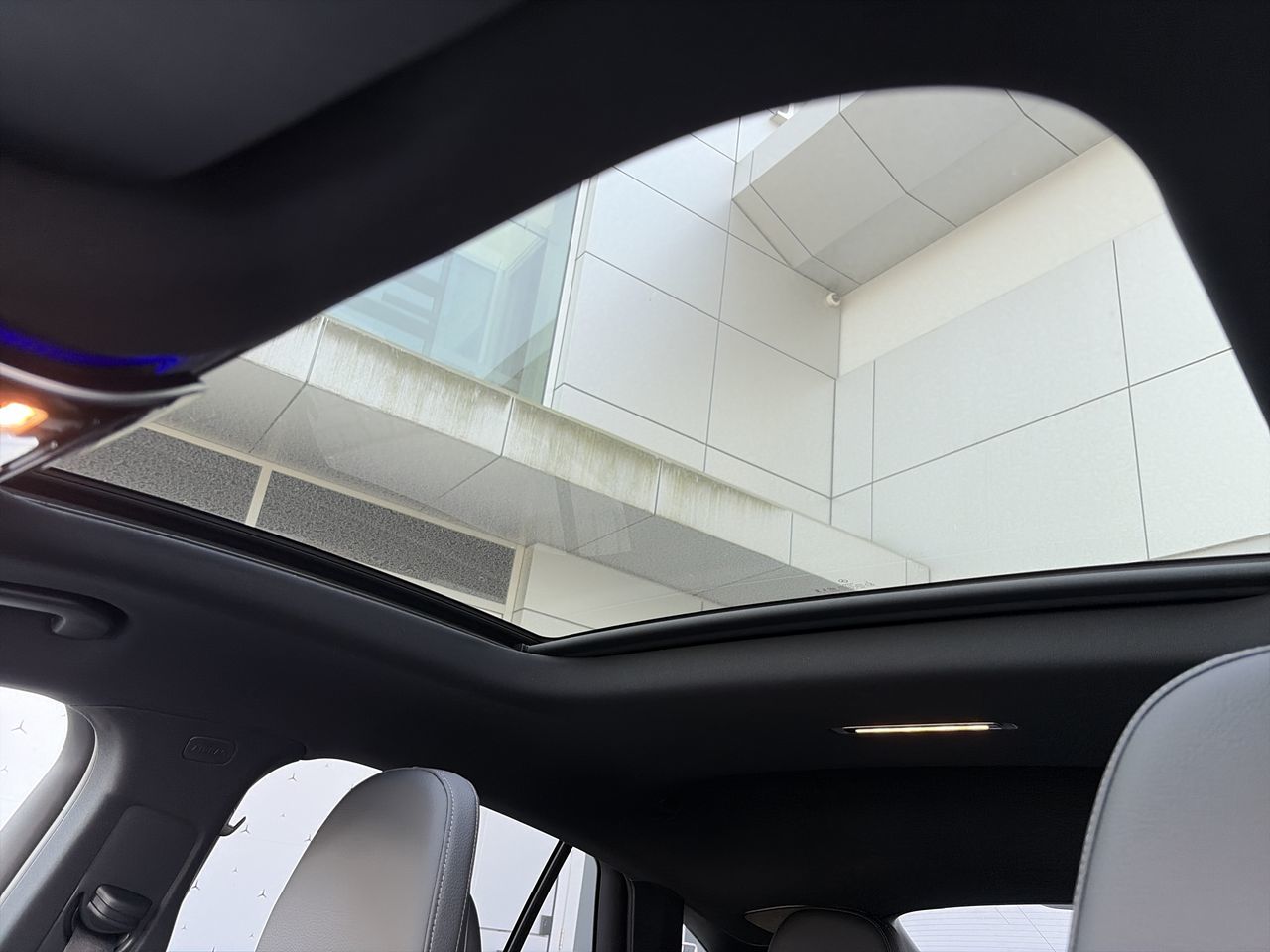 2027 Mercedes-Benz GLC