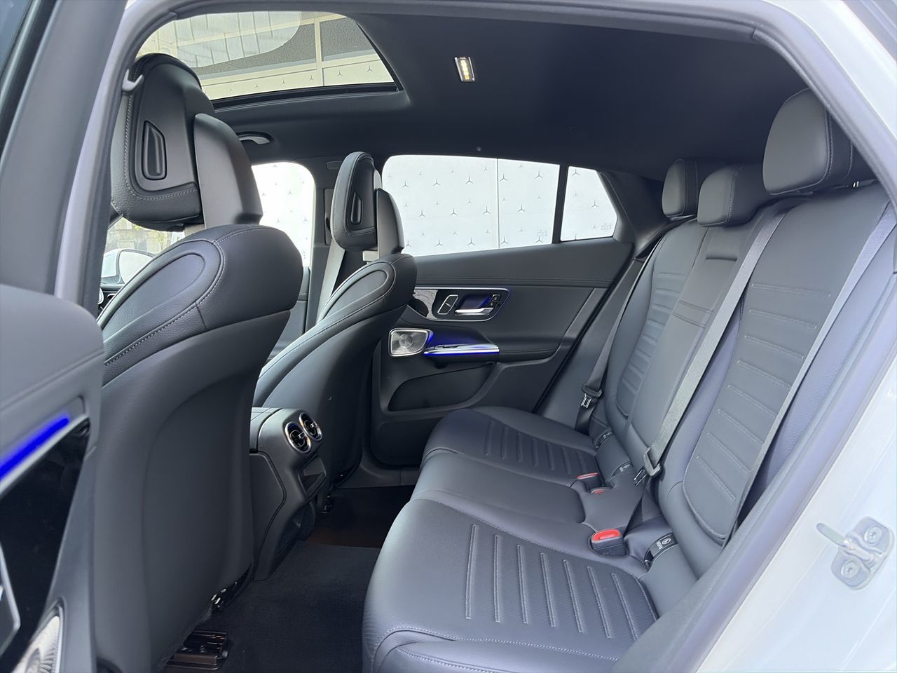 2027 Mercedes-Benz GLC