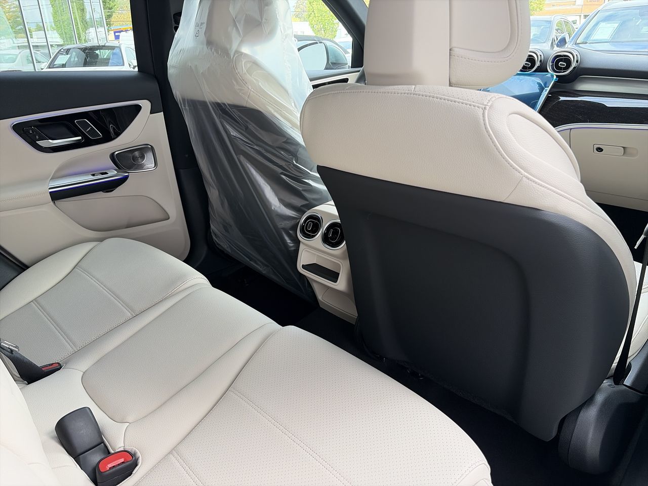 2027 Mercedes-Benz GLC
