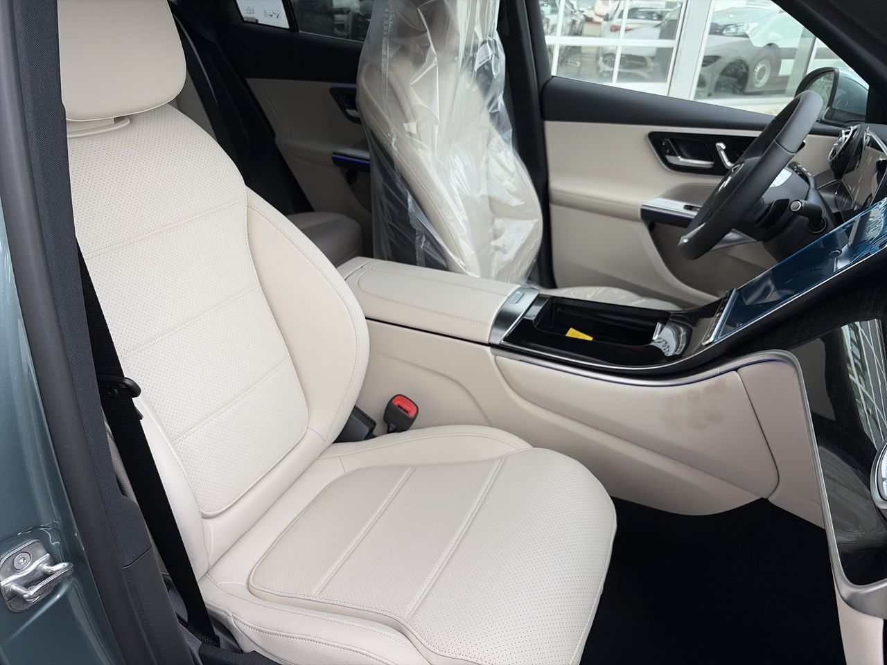 2027 Mercedes-Benz GLC