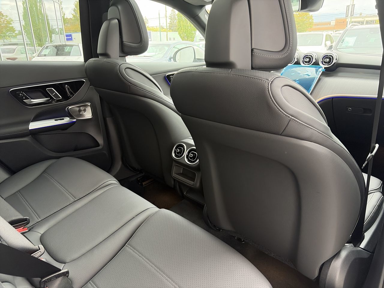 2027 Mercedes-Benz GLC