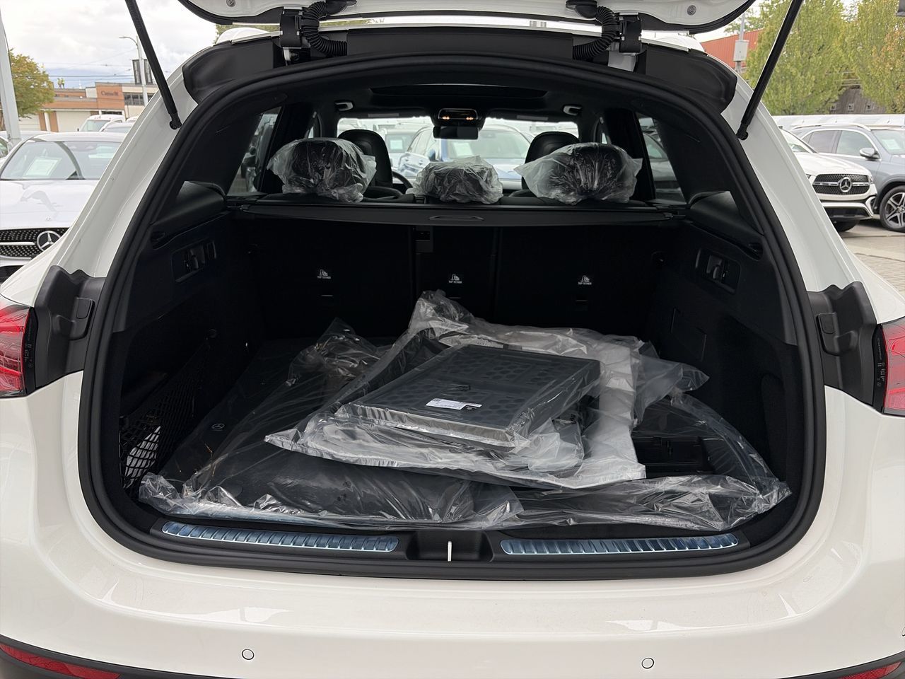 2027 Mercedes-Benz GLC