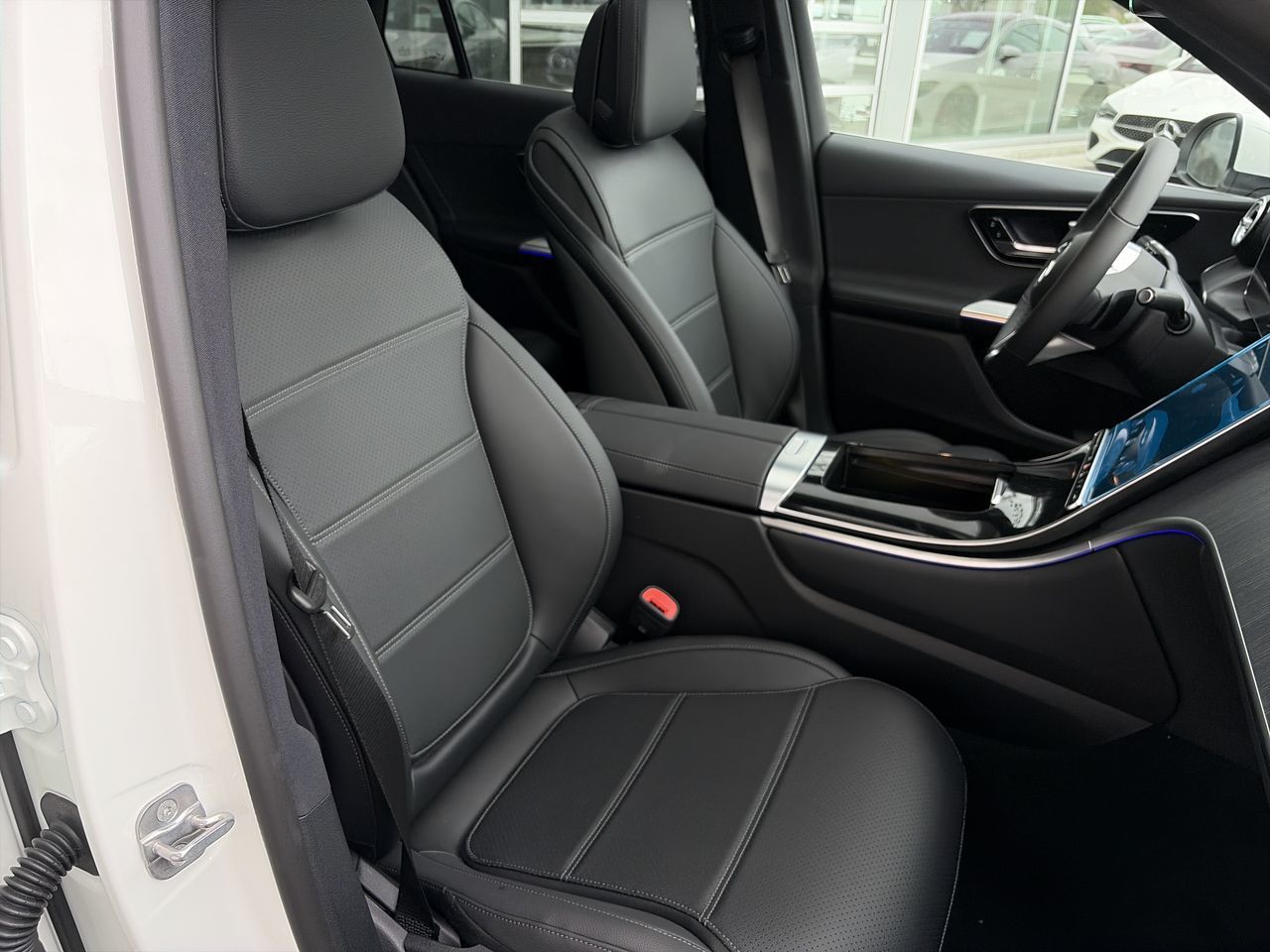 2027 Mercedes-Benz GLC