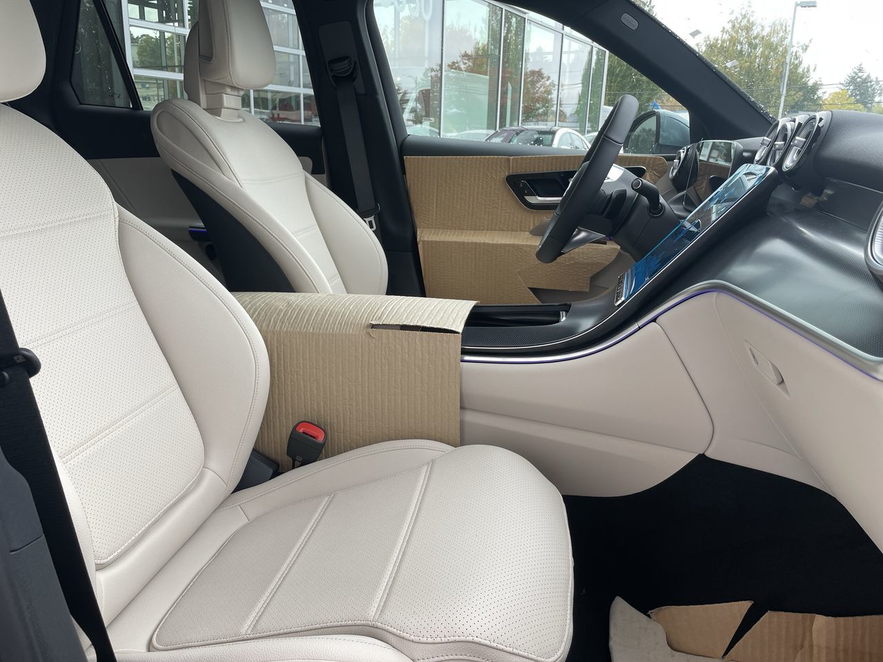 2027 Mercedes-Benz GLC in Vancouver, British Columbia