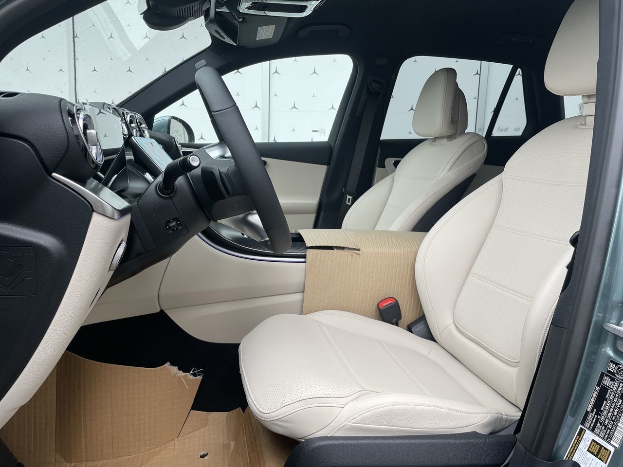 2027 Mercedes-Benz GLC in Vancouver, British Columbia