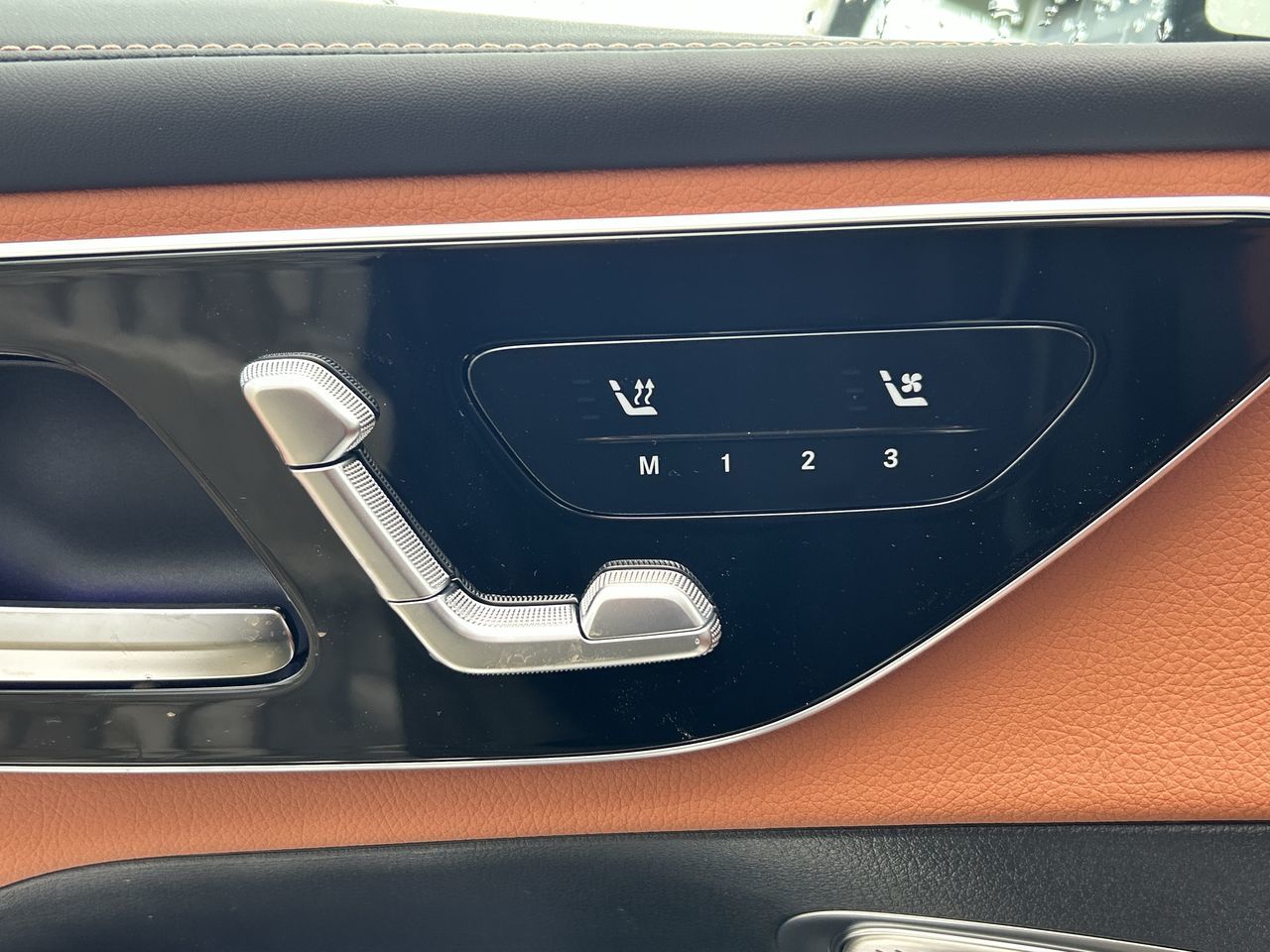 2025 Mercedes-Benz GLC Plug-in Hybrid in Vancouver, British Columbia